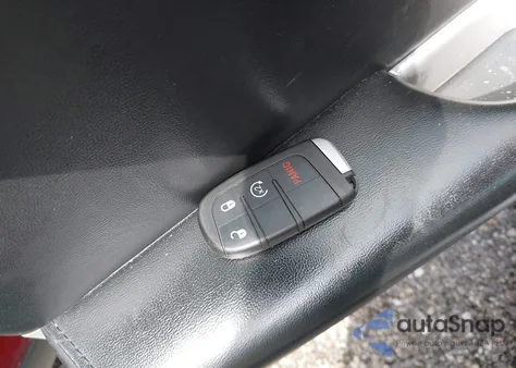 2016 Dodge Journey Se z USA, uszkodzony, nr VIN 3C4PDCAB7GT241040